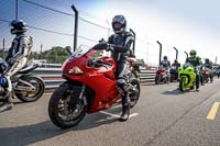 donington-no-limits-trackday;donington-park-photographs;donington-trackday-photographs;no-limits-trackdays;peter-wileman-photography;trackday-digital-images;trackday-photos